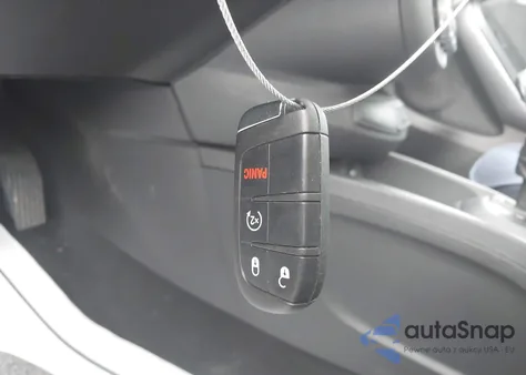 2022 Fiat 500X Pop Awd z USA, uszkodzony, nr VIN ZFBNF3A17NP980258